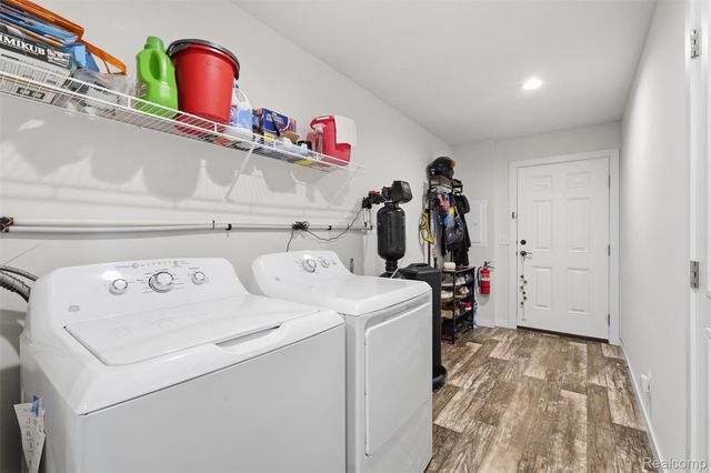 2125 Candy Lane, Brighton, MI 48114
