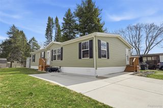 2125 Candy Lane, Brighton, MI 48114