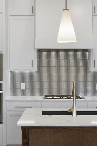 505 Hutton Road, Yukon, OK 73099