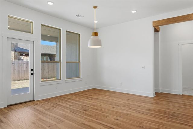 505 Hutton Road, Yukon, OK 73099