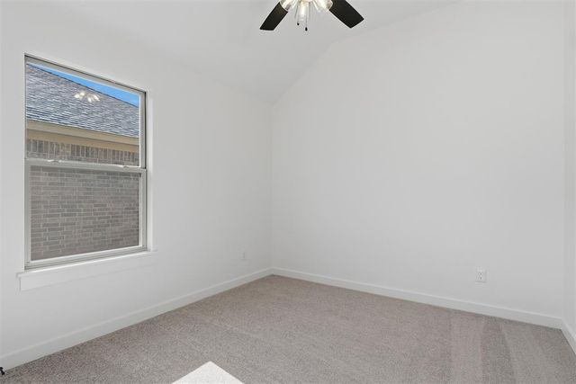 505 Hutton Road, Yukon, OK 73099