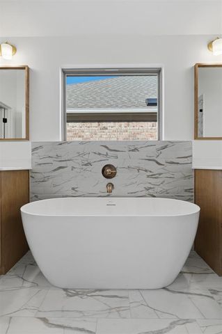 505 Hutton Road, Yukon, OK 73099