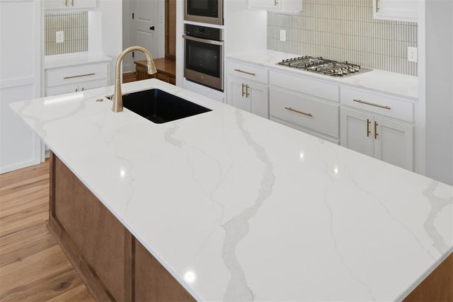 505 Hutton Road, Yukon, OK 73099