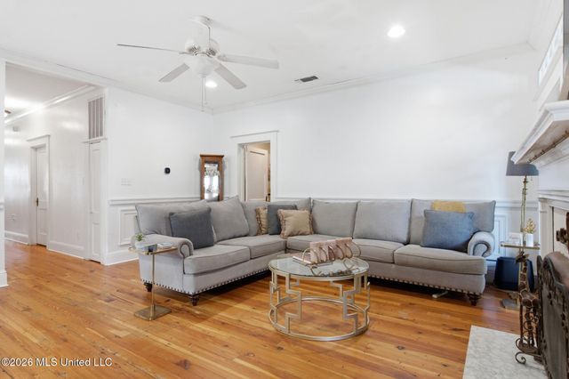 940 2nd Street, Gulfport, MS 39501