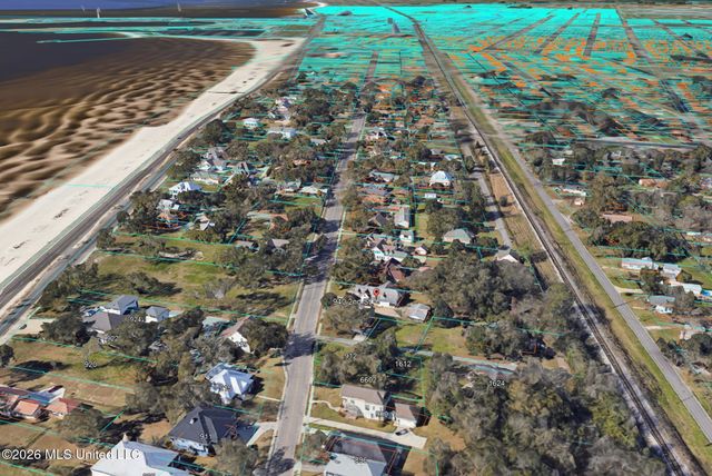 940 2nd Street, Gulfport, MS 39501