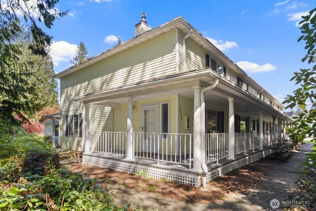 32405 1st Place S, Federal Way, WA 98003