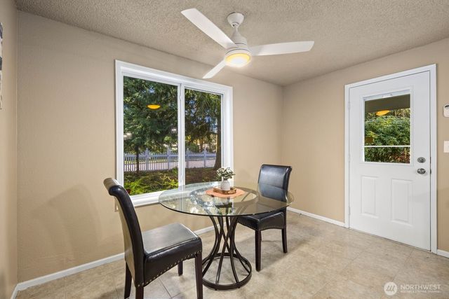 32405 1st Place S, Federal Way, WA 98003