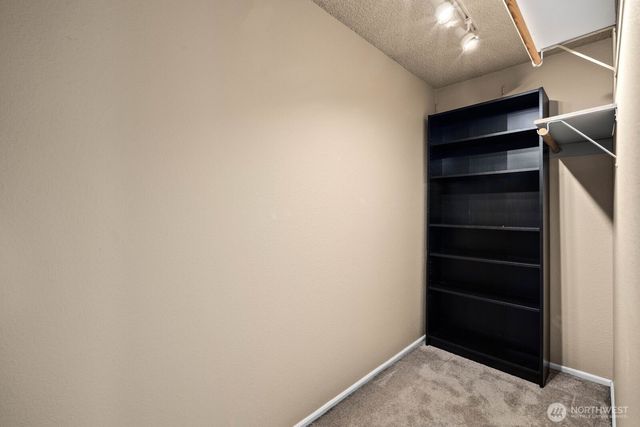 32405 1st Place S, Federal Way, WA 98003