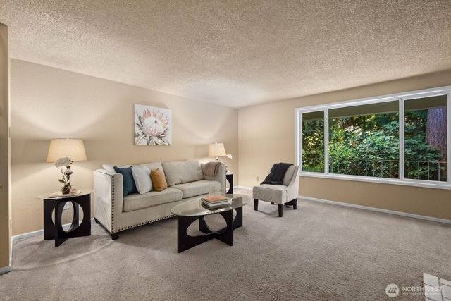 32405 1st Place S, Federal Way, WA 98003