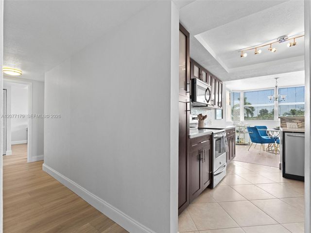 16546 NE 26th Avenue 4G, North Miami Beach, FL 33160