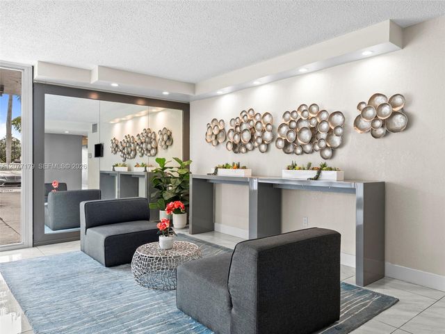 16546 NE 26th Avenue 4G, North Miami Beach, FL 33160