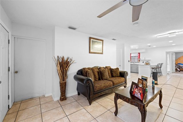 2412 LINDA STREET, Lake Wales, FL 33898