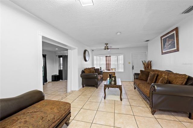 2412 LINDA STREET, Lake Wales, FL 33898