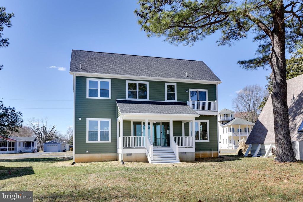 54 SHORE DR., Colonial Beach, VA 22443