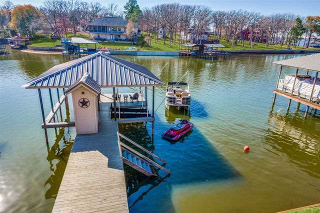 150 Bayside Circle, Malakoff, TX 75148