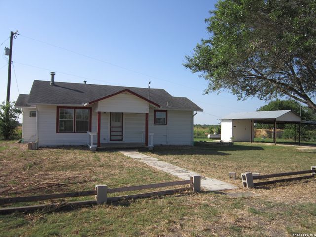 4111 STAPPER RD, St Hedwig, TX 78152