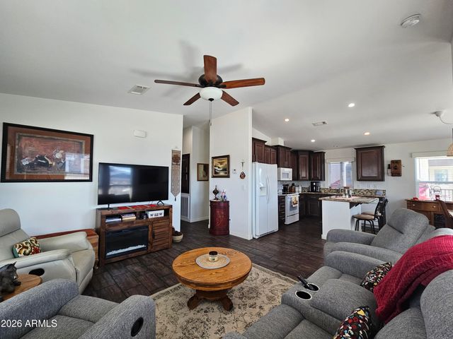 650 N Hawes Road 3202, Mesa, AZ 85207