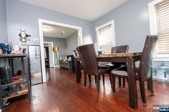 10 Glennon Place, West Orange, NJ 07052