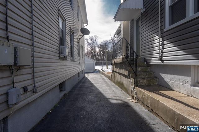 10 Glennon Place, West Orange, NJ 07052