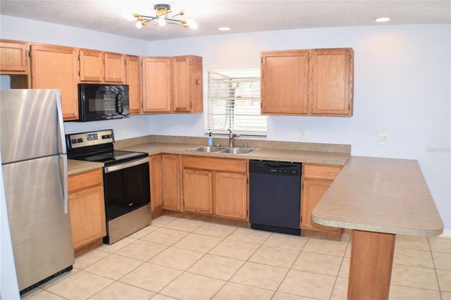 3065 LOWERY DRIVE, Oviedo, FL 32765