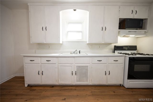 201 Royal Avenue, Buffalo, NY 14207