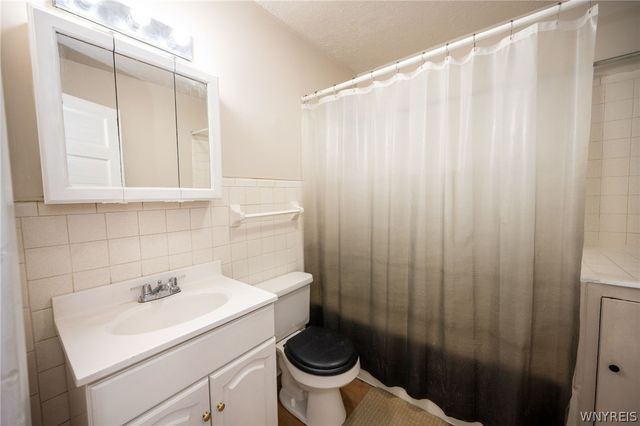 201 Royal Avenue, Buffalo, NY 14207