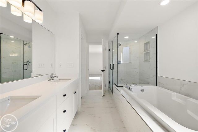 22106 Grove Drive, Macomb Twp, MI 48044