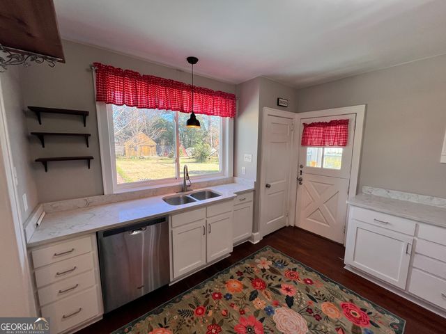 105 Lacross Street, Dublin, GA 31021