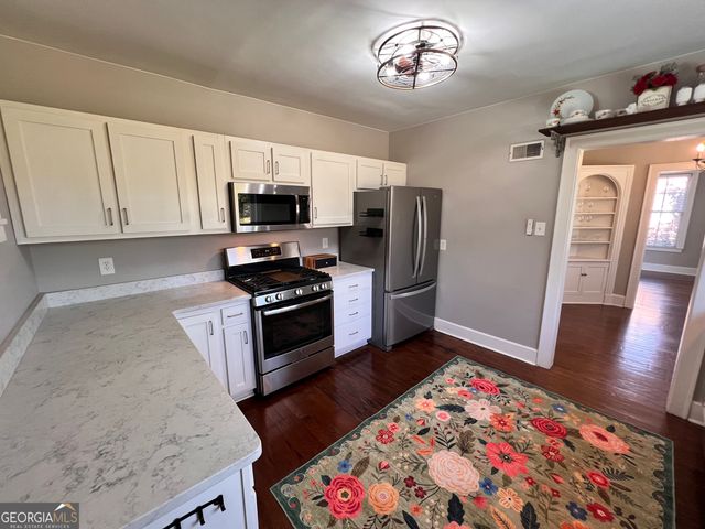 105 Lacross Street, Dublin, GA 31021