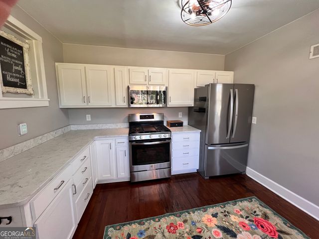 105 Lacross Street, Dublin, GA 31021