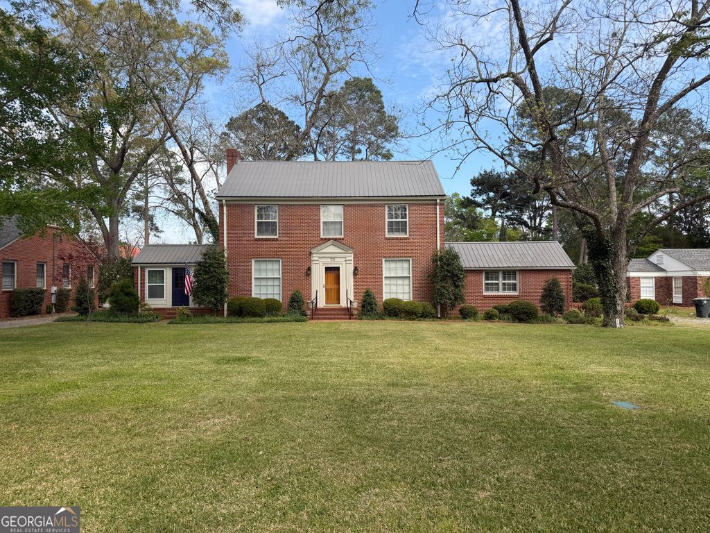 105 Lacross Street, Dublin, GA 31021