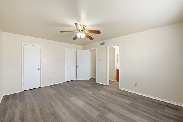 911 Wellridge Drive, Arlington, TX 76017