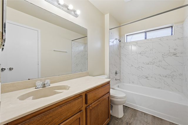 911 Wellridge Drive, Arlington, TX 76017