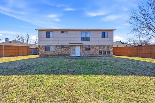 911 Wellridge Drive, Arlington, TX 76017