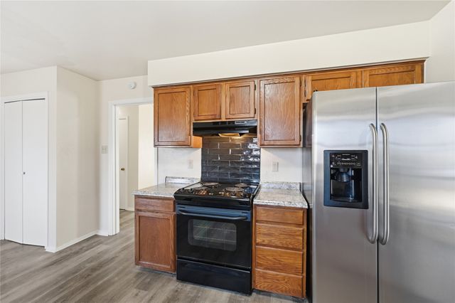 911 Wellridge Drive, Arlington, TX 76017