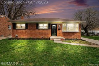 23001 Brookdale Boulevard, St. Clair Shores, MI 48082