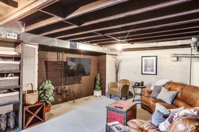 1265 S Bates Street, Birmingham, MI 48009