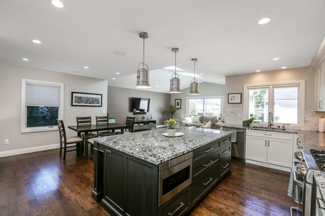 1265 S Bates Street, Birmingham, MI 48009