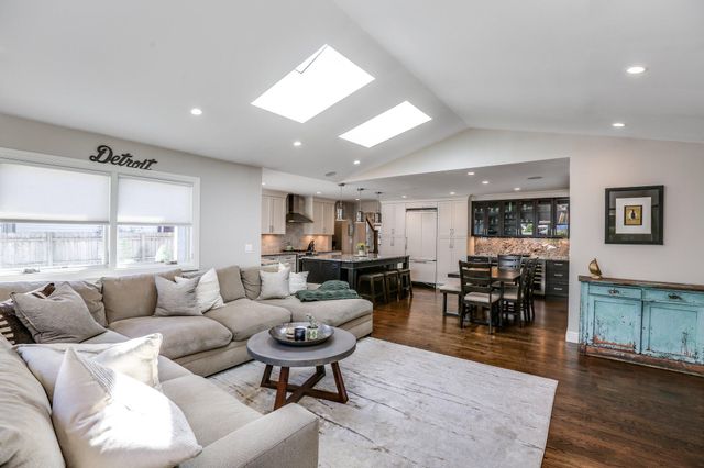 1265 S Bates Street, Birmingham, MI 48009