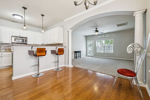 3064 Whitland Crossing Dr, Nashville, TN 37214