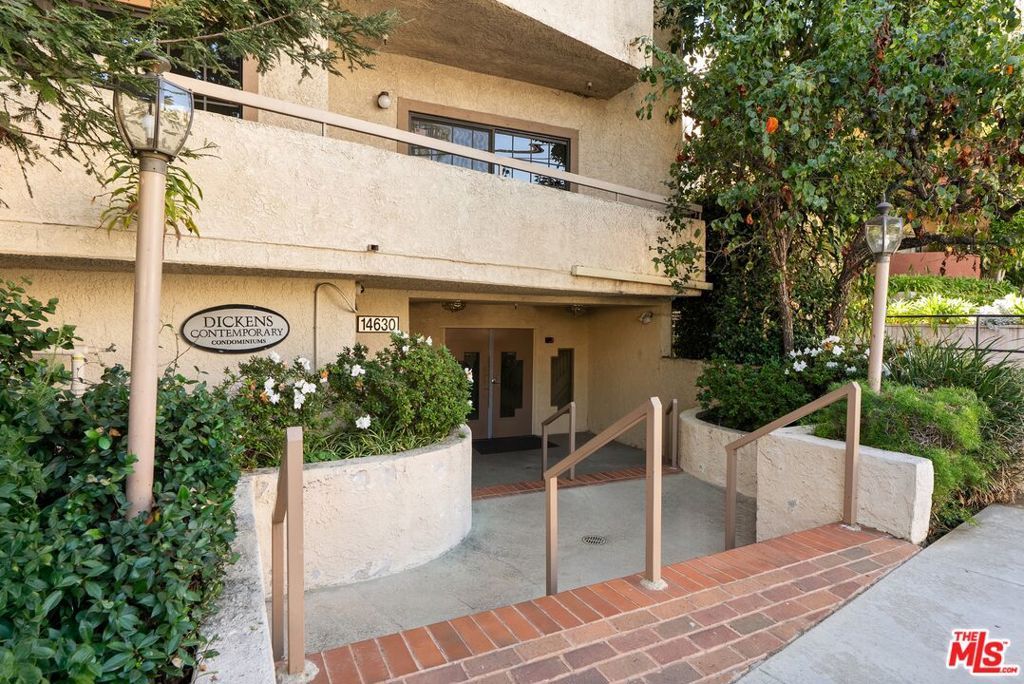 14630 Dickens Street 105, Sherman Oaks, CA 91403 — exterior