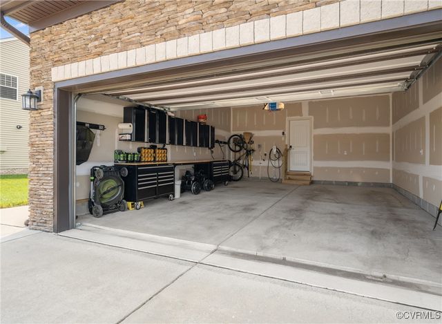 6800 Alabaster Ln, Chesterfield, VA 23234