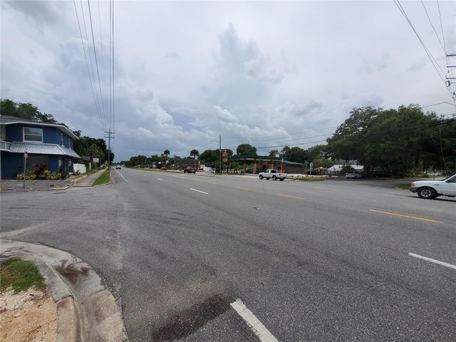 903 N DIXIE FREEWAY, New Smyrna Beach, FL 32168