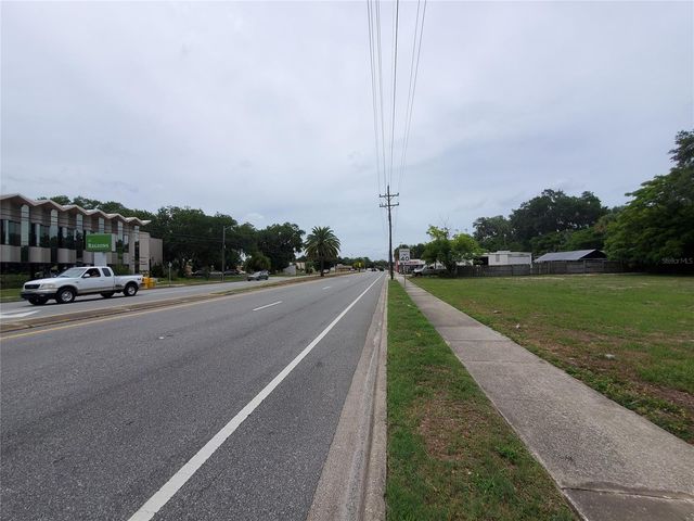 903 N DIXIE FREEWAY, New Smyrna Beach, FL 32168