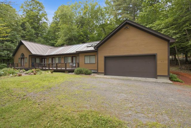 470 Morgan Road, Hartford, VT 05059