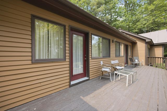 470 Morgan Road, Hartford, VT 05059