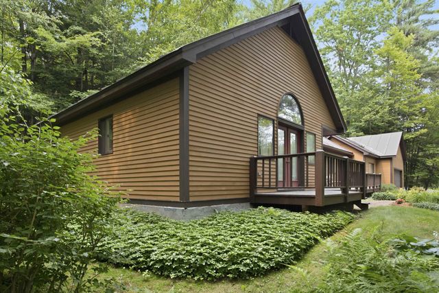 470 Morgan Road, Hartford, VT 05059