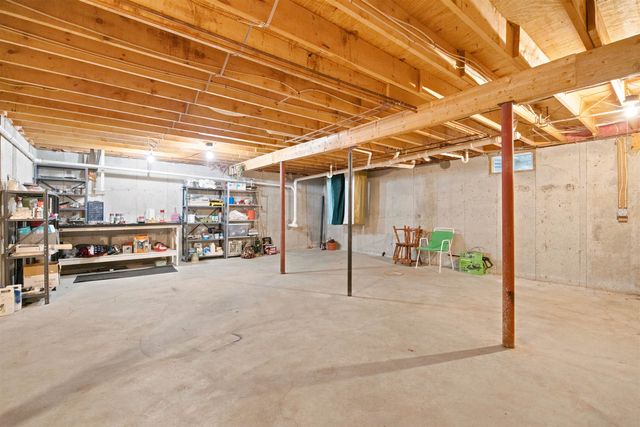 470 Morgan Road, Hartford, VT 05059