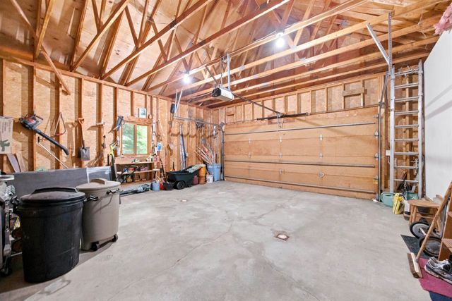 470 Morgan Road, Hartford, VT 05059