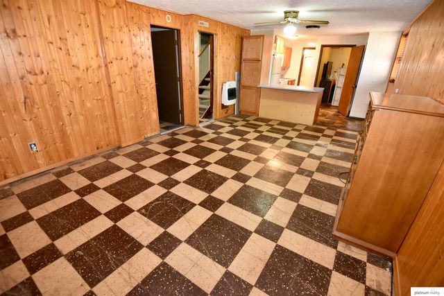 2802 Wayne Street, Bellevue, NE 68005